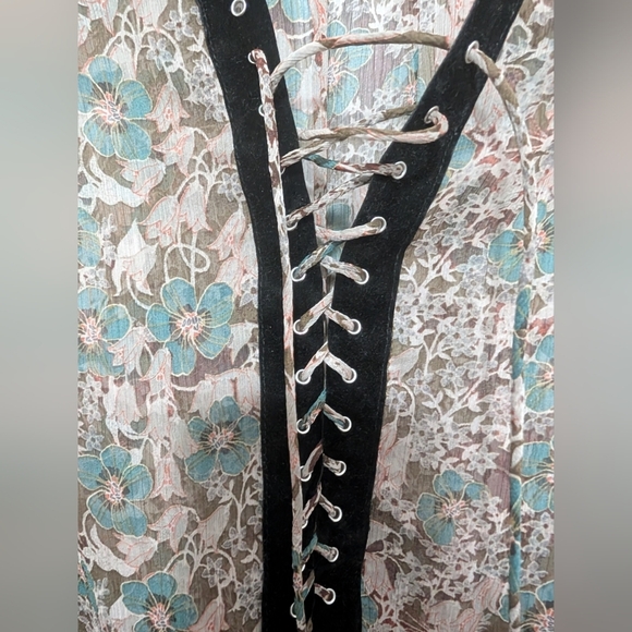 Zara, Medium, Floral Lace Up Peplum‎ Blouse, Long Sleeve, Bohemian, Sheer - Picture 4 of 6